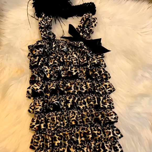 Leopard Satin romper plus over the top hair bow suitable for a child 18-24 month - Picture 4 of 5